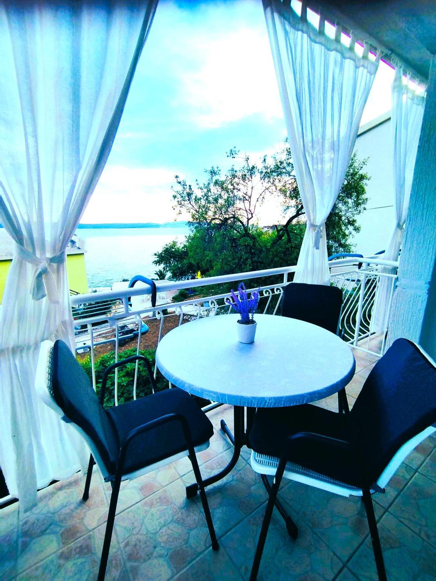 Anita Apartments Zivogosce Exterior photo