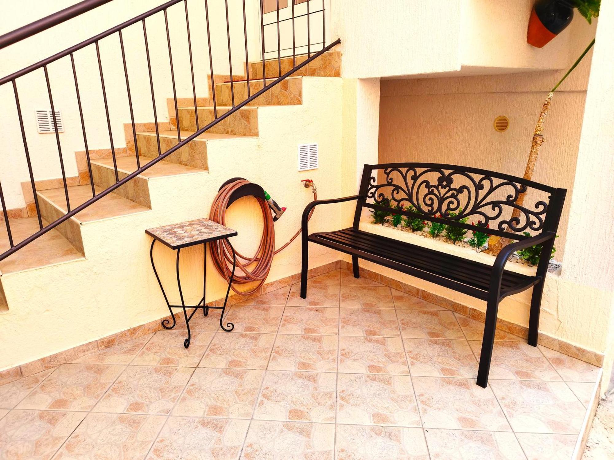 Anita Apartments Zivogosce Exterior photo