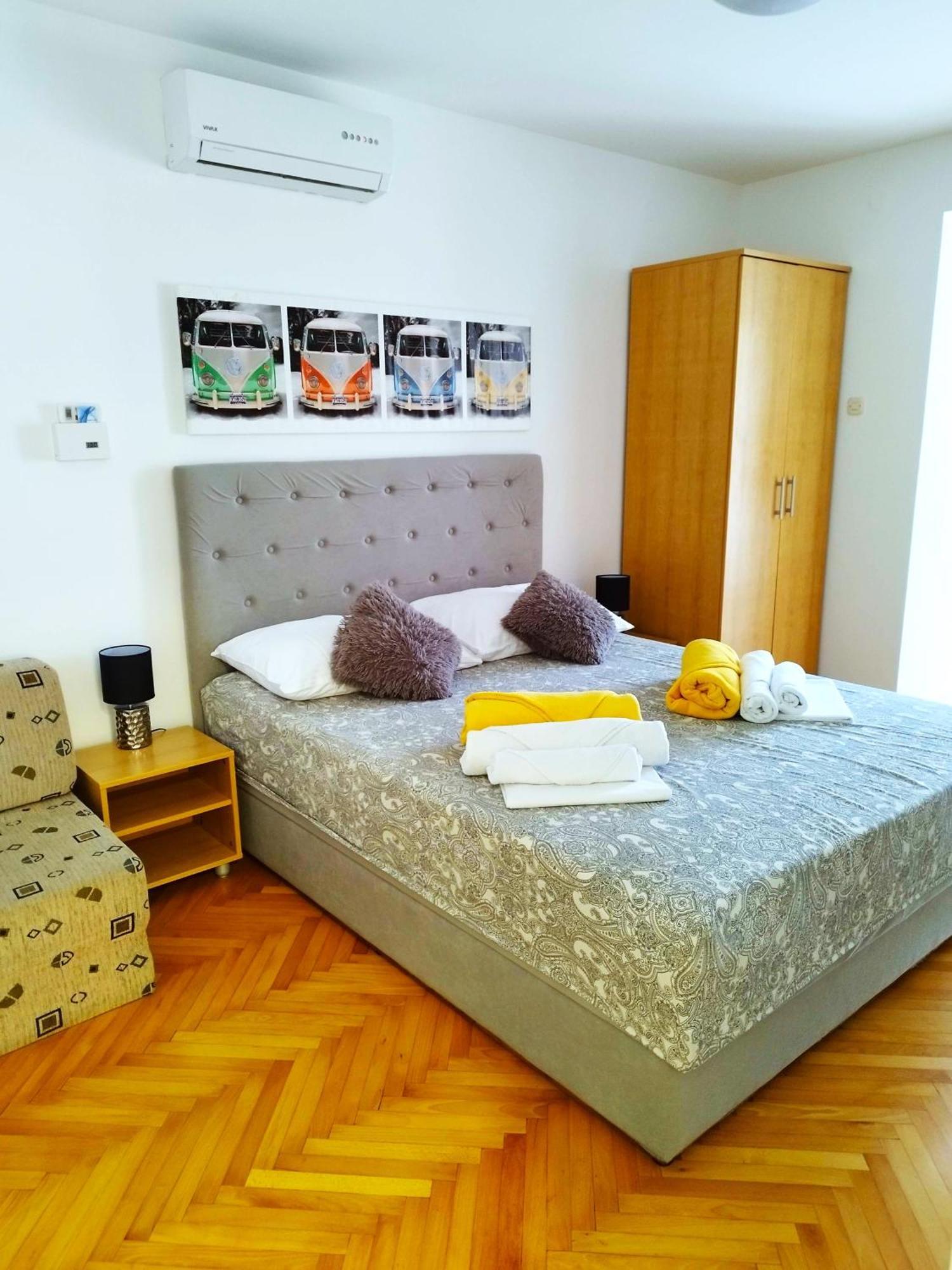 Anita Apartments Zivogosce Exterior photo